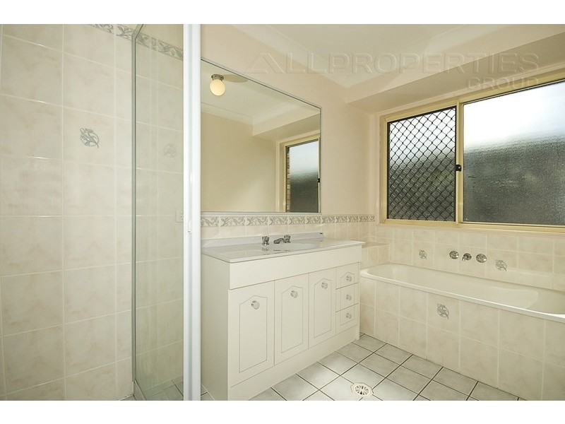 44 Lawson Place, Drewvale QLD 4116