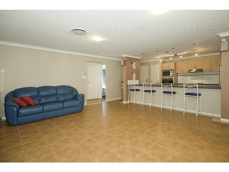 44 Lawson Place, Drewvale QLD 4116