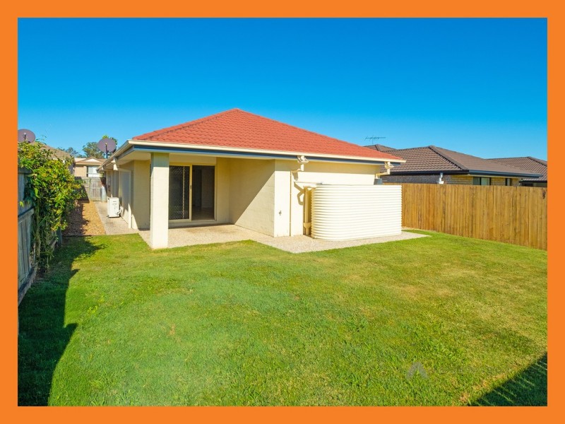 5 Griffen Place, Crestmead QLD 4132
