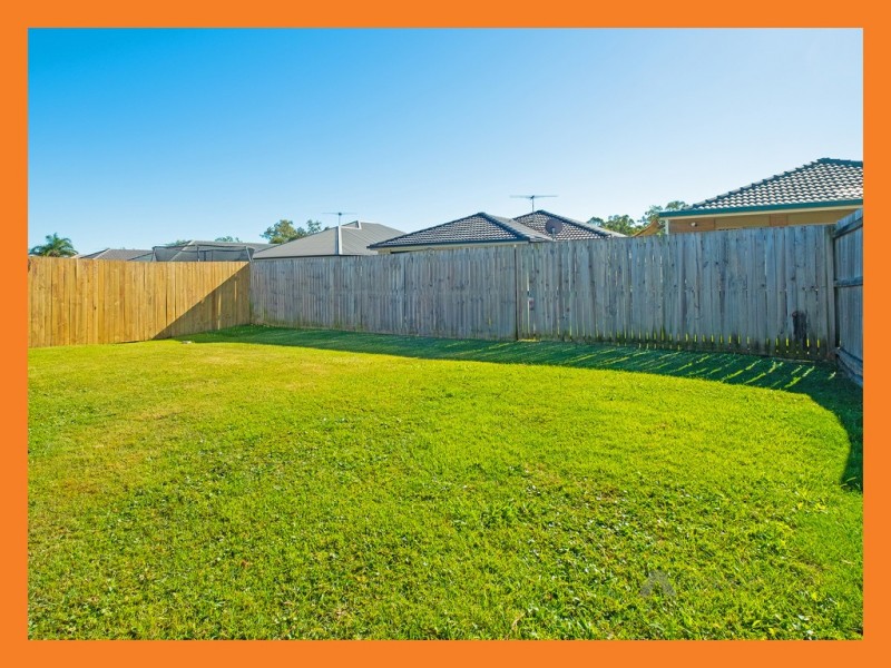 5 Griffen Place, Crestmead QLD 4132