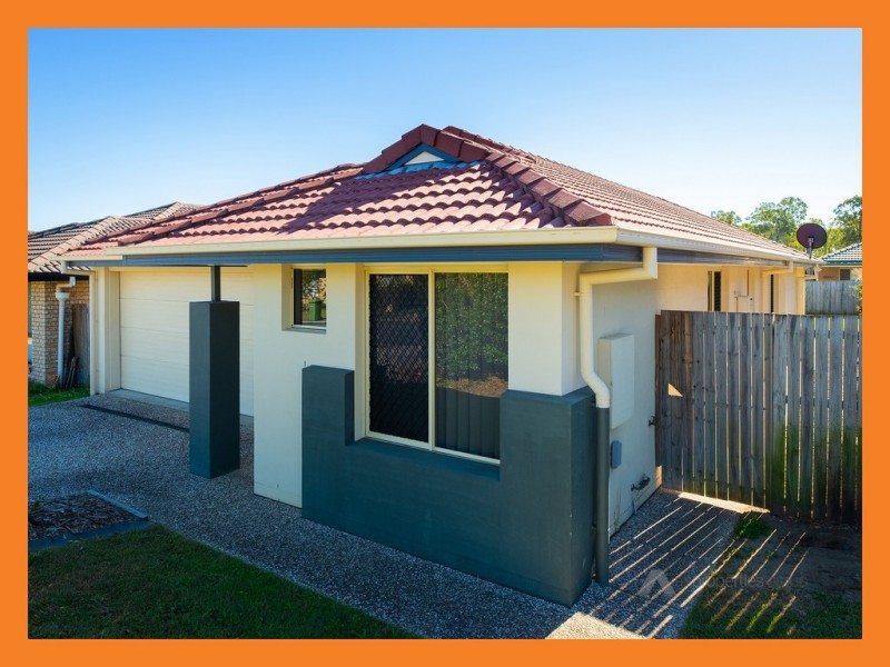 5 Griffen Place, Crestmead QLD 4132