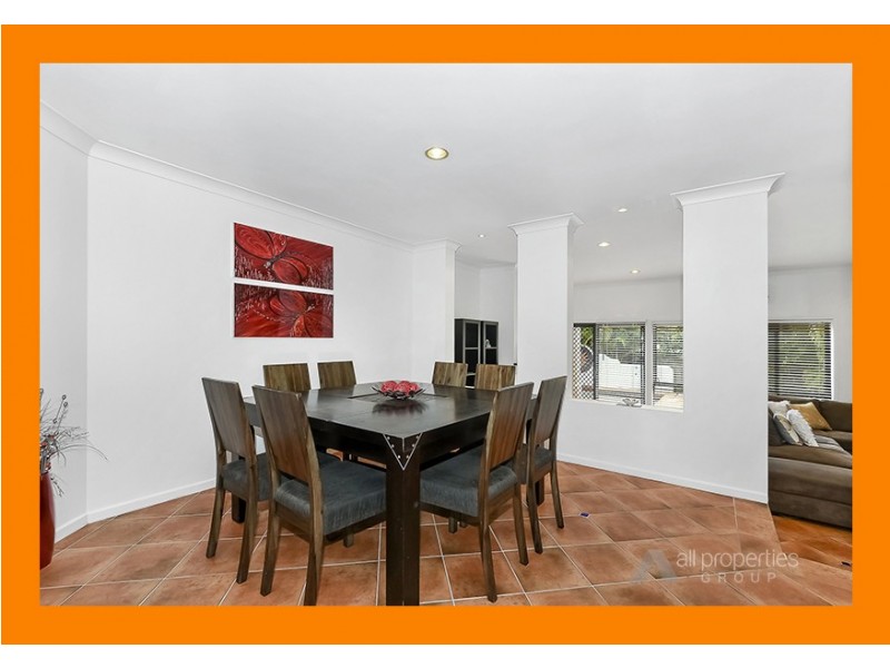 56 Ontario Crescent, Parkinson QLD 4115