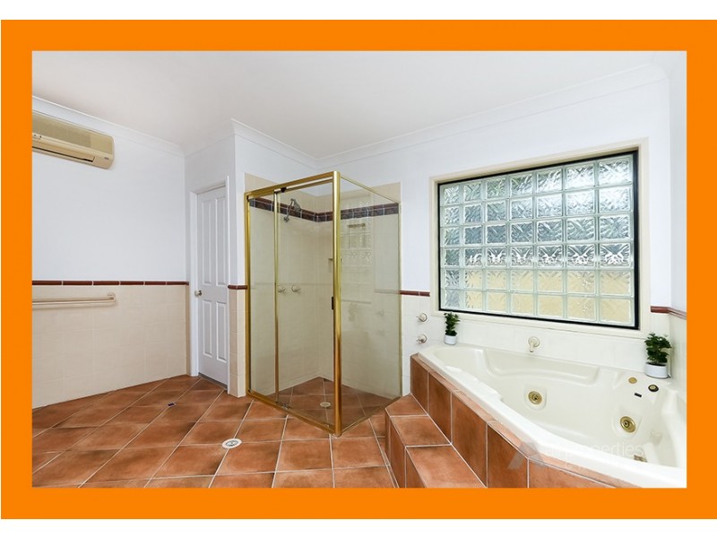 56 Ontario Crescent, Parkinson QLD 4115