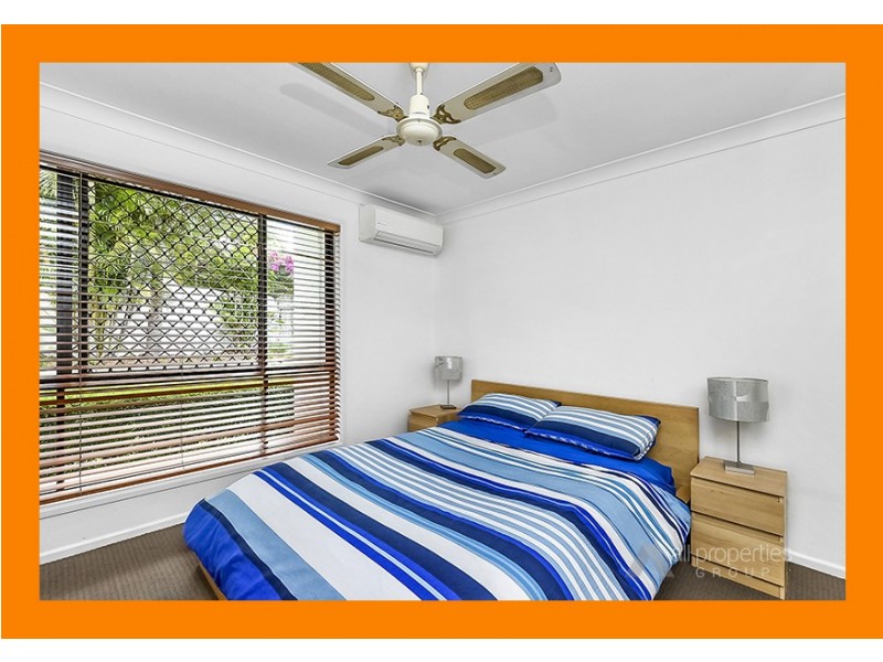 56 Ontario Crescent, Parkinson QLD 4115