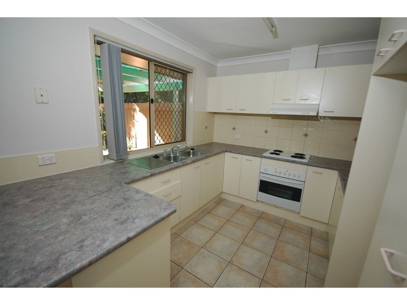 11 Carnarvon Close, Forest Lake QLD 4078