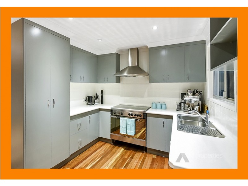 3 Flinders Crescent, Boronia Heights QLD 4124