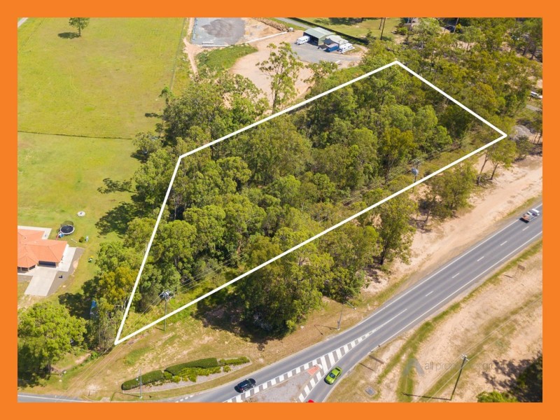 504 Middle Road, Greenbank QLD 4124