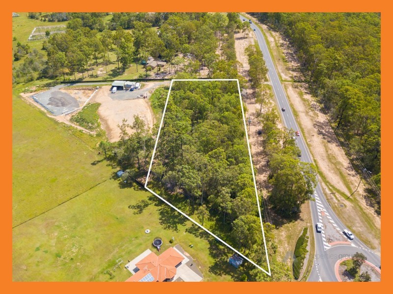 504 Middle Road, Greenbank QLD 4124