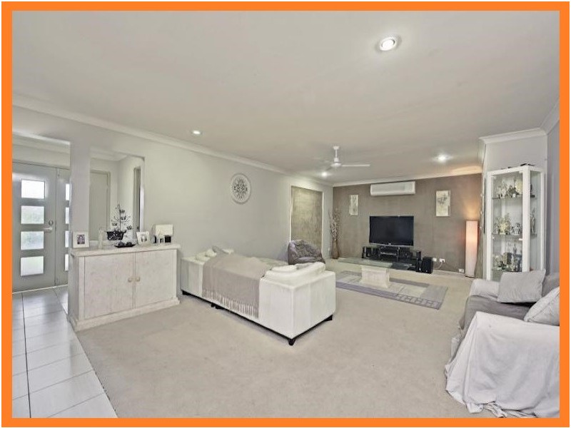 17 Rockwood Drive, Ormeau QLD 4208