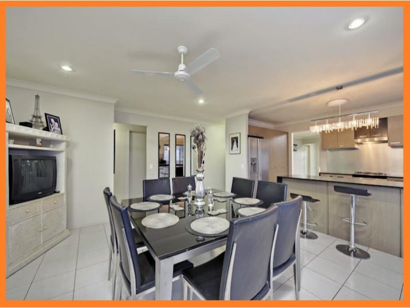 17 Rockwood Drive, Ormeau QLD 4208