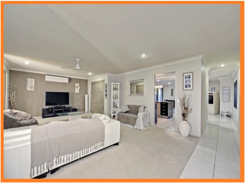 17 Rockwood Drive, Ormeau QLD 4208