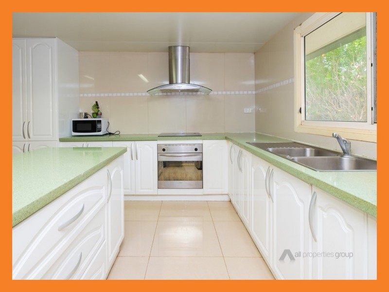 57 Othello St, Sunnybank Hills QLD 4109