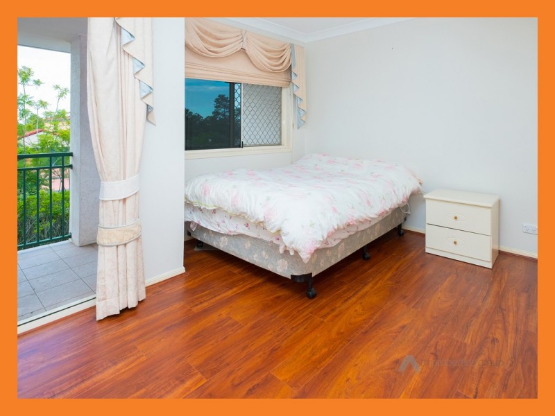 57 Othello St, Sunnybank Hills QLD 4109