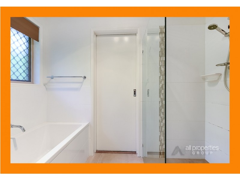 2 Titan Court, Boronia Heights QLD 4124