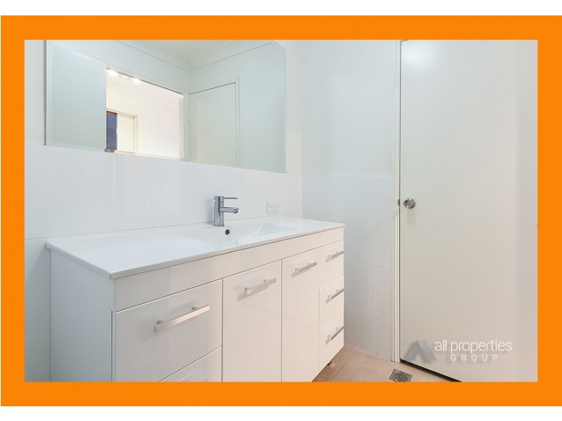 2 Titan Court, Boronia Heights QLD 4124
