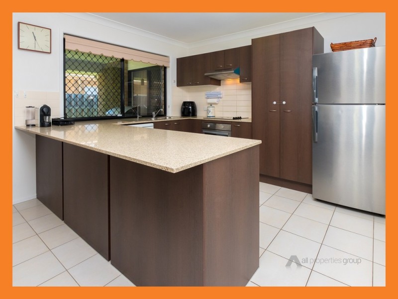 11 Cedarwood Street, Berrinba QLD 4117