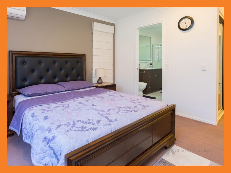 11 Cedarwood Street, Berrinba QLD 4117