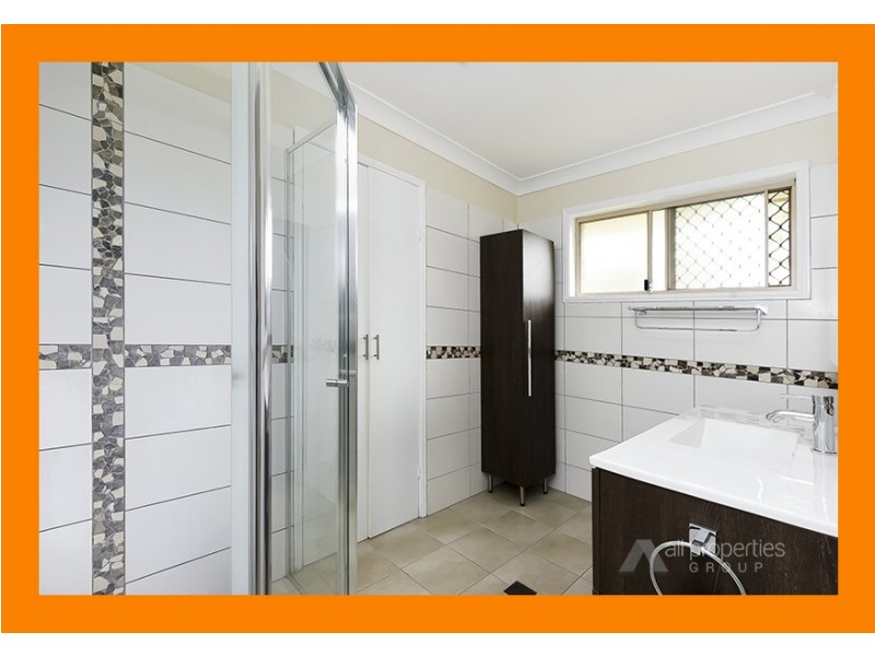 19 Samantha Street, Boronia Heights QLD 4124