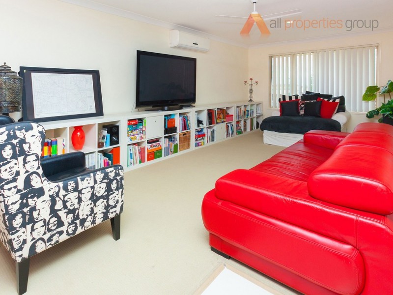 1 Atlantic Drive, Brassall QLD 4305