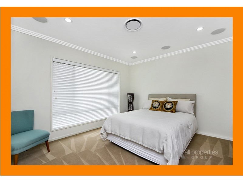 11 Domatia Street, Heathwood QLD 4110