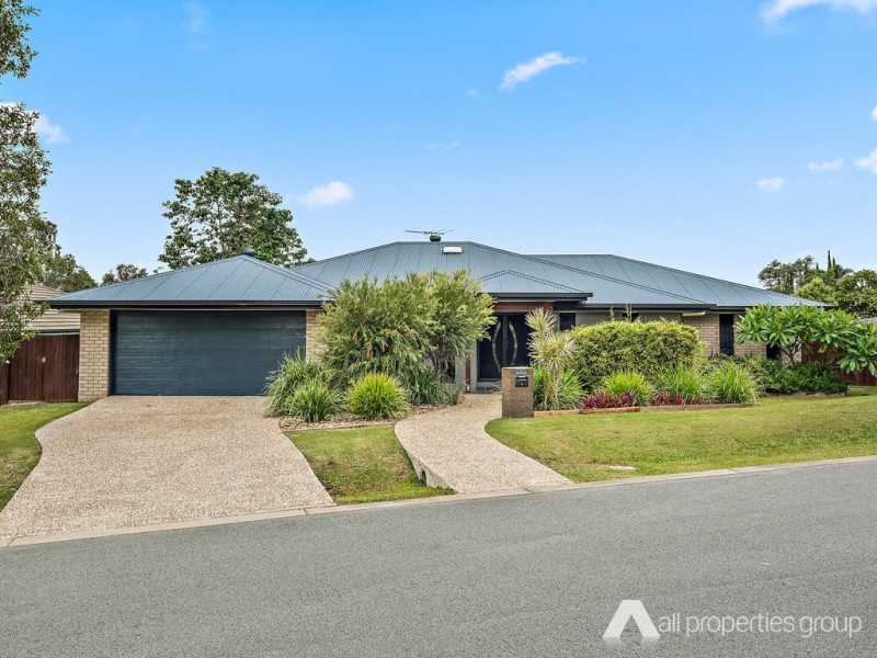 27 Sandalwood Street, Heathwood QLD 4110