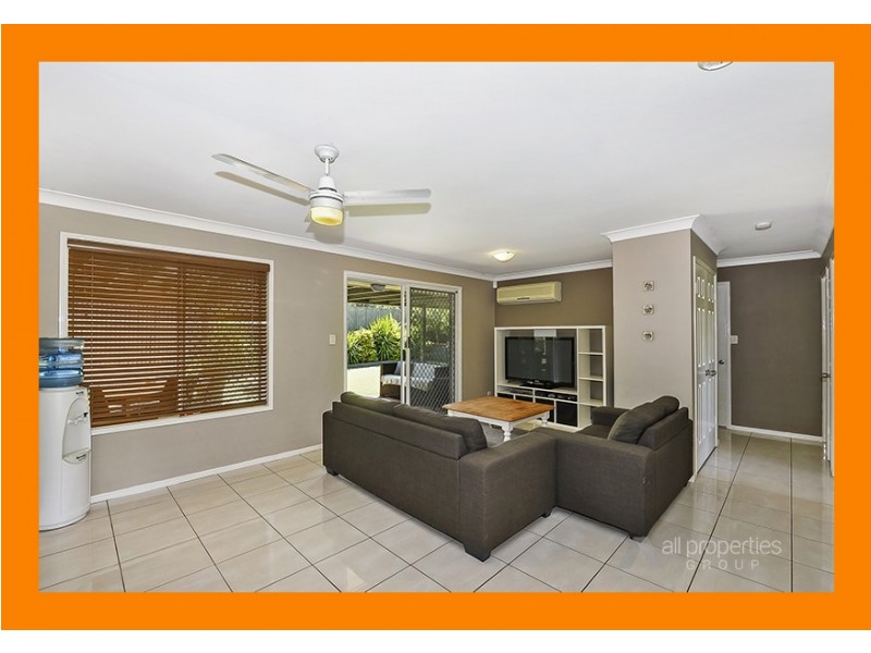 14 Barrier Place, Forest Lake QLD 4078