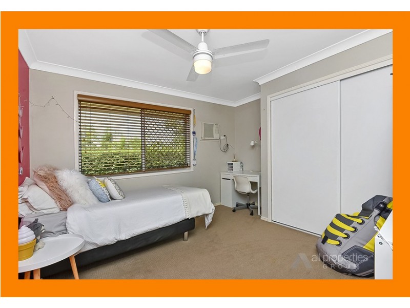 14 Barrier Place, Forest Lake QLD 4078