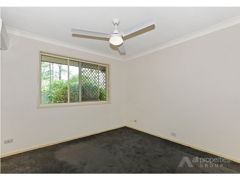 136 Banksia Cct, Forest Lake QLD 4078