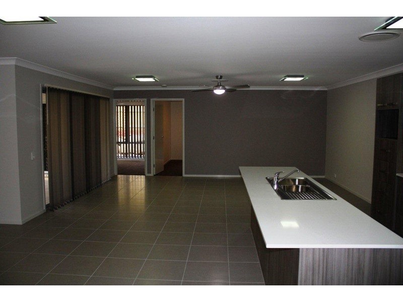 19 Leigh Street, Drewvale QLD 4116