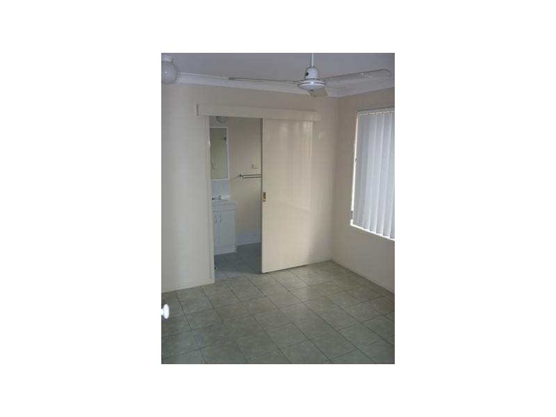 18 Kao Street, Marsden QLD 4132