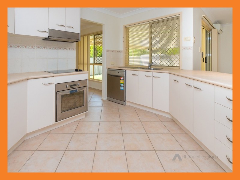 6 Amber Place, Alexandra Hills QLD 4161