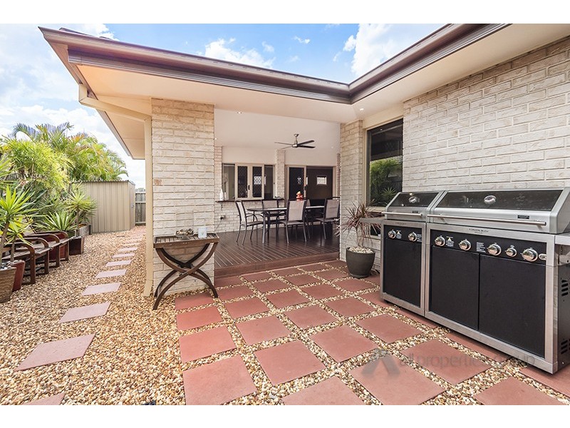 16 Watergum Street, Heathwood QLD 4110