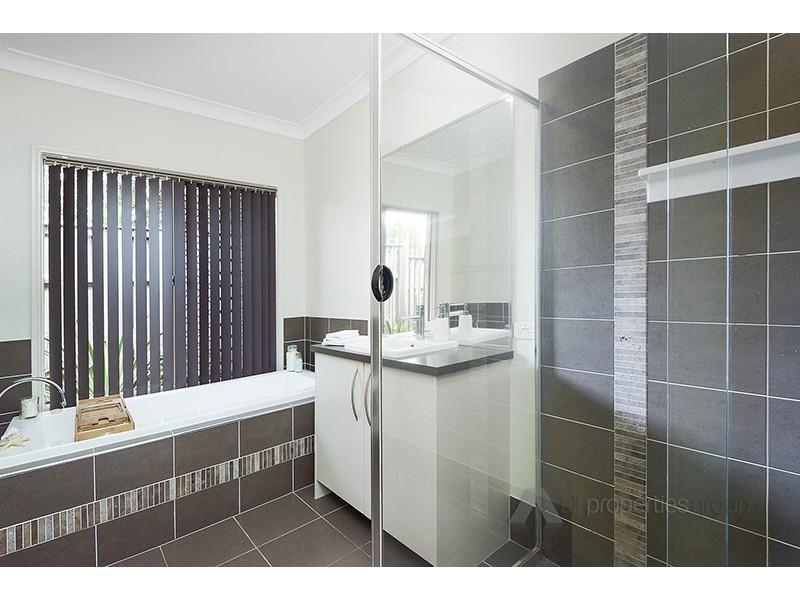 16 Watergum Street, Heathwood QLD 4110