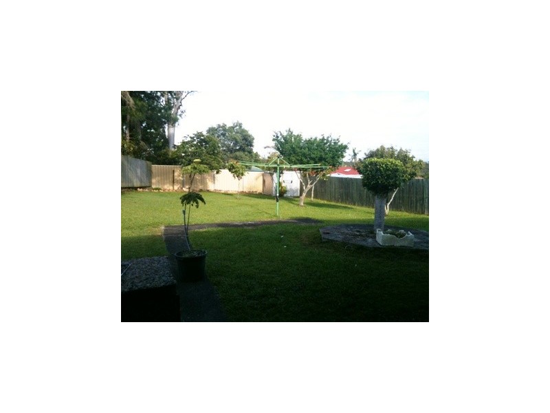 8 Trebeck Street, Browns Plains QLD 4118