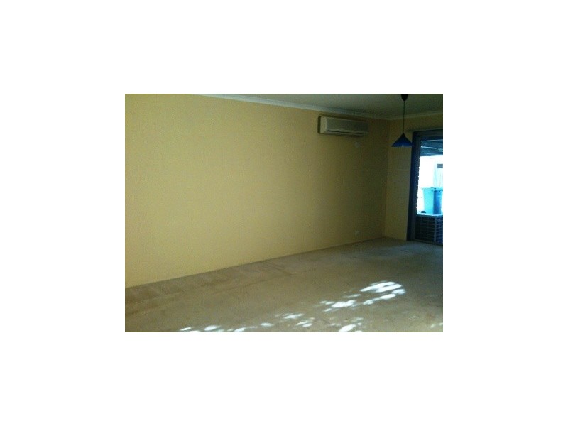 8 Trebeck Street, Browns Plains QLD 4118