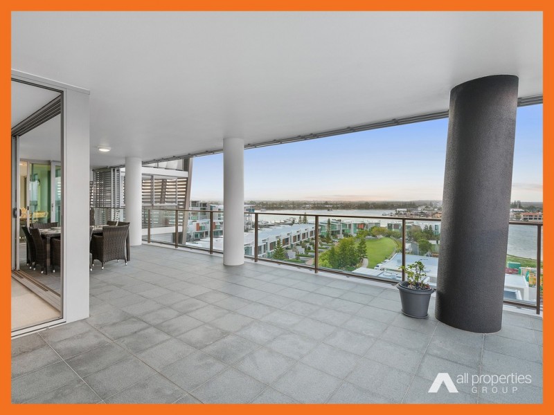 26701/2 Ephraim Island, Paradise Point QLD 4216