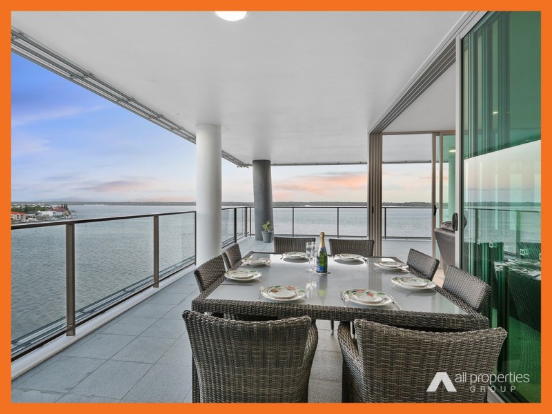 26701/2 Ephraim Island, Paradise Point QLD 4216