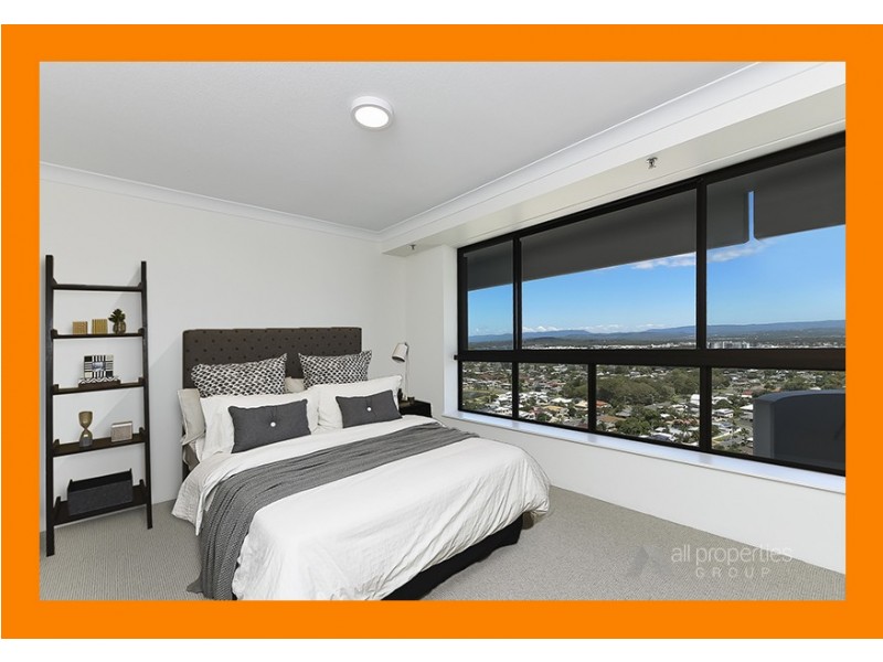 88/21 Bayview Street, Runaway Bay QLD 4216