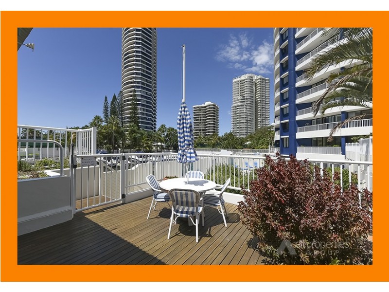 88/21 Bayview Street, Runaway Bay QLD 4216