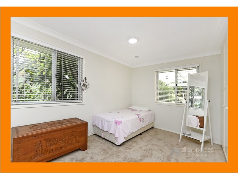 9 Pimaga place, Runaway Bay QLD 4216