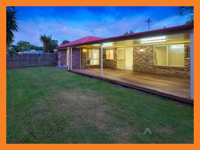 87 Federation Dr, Hillcrest QLD 4118