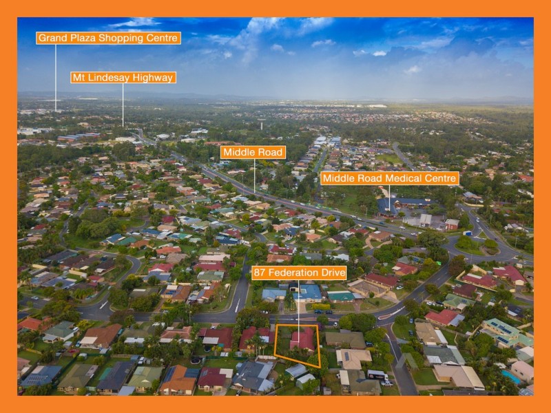87 Federation Dr, Hillcrest QLD 4118