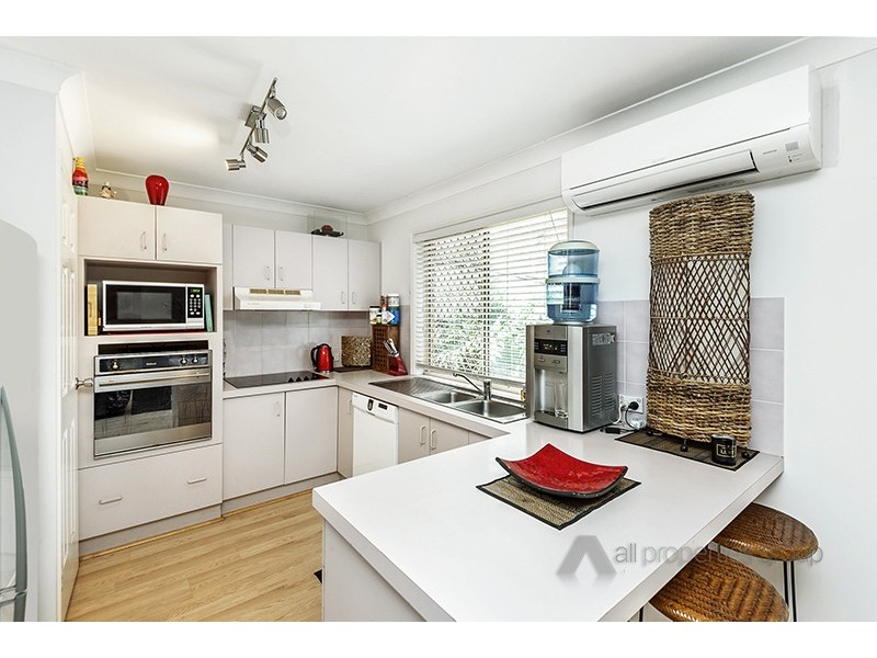 60 Settlers Circuit, Forest Lake QLD 4078