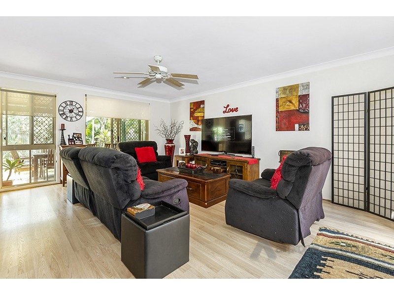 60 Settlers Circuit, Forest Lake QLD 4078