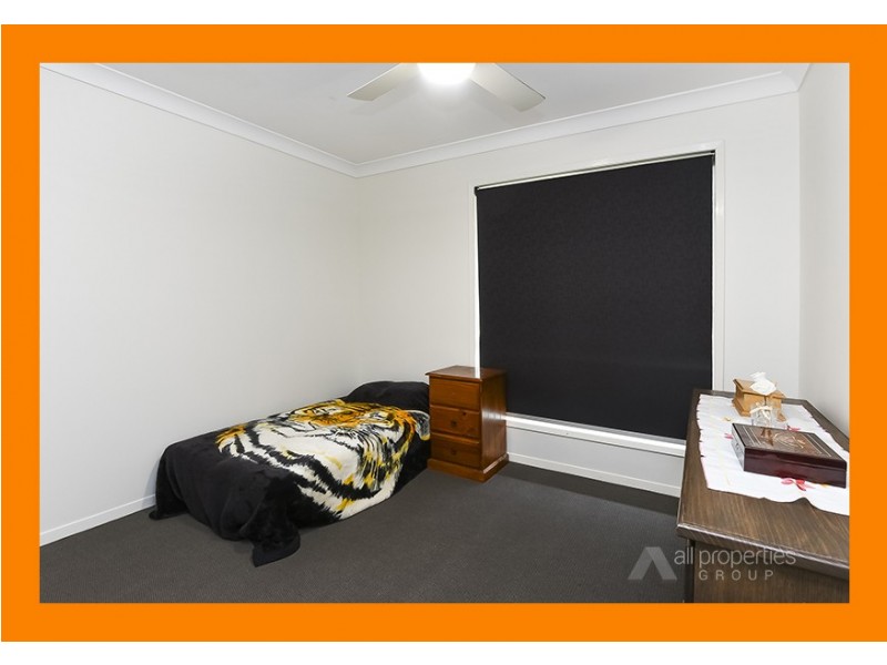27 DRACON STREET, Regents Park QLD 4118