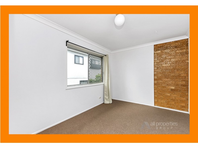 40/18 Defiance Road, Logan Central QLD 4114