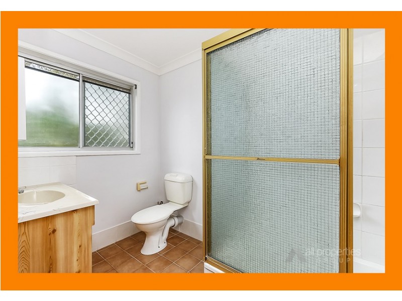 40/18 Defiance Road, Logan Central QLD 4114