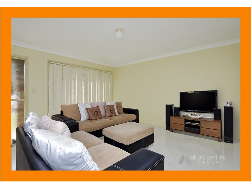 44 St James Street, Forest Lake QLD 4078