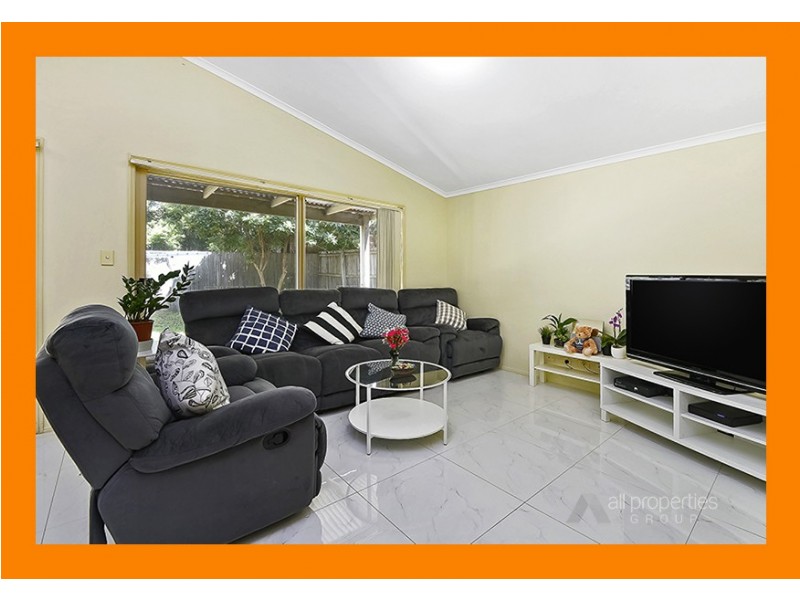 44 St James Street, Forest Lake QLD 4078