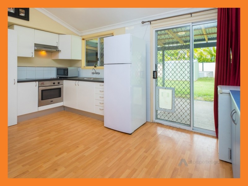 18 Love Street, Crestmead QLD 4132